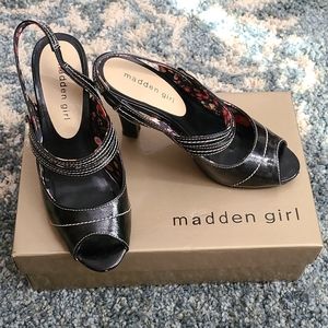 Size 6 black Madden Girl open toe, patent leather heel. Nemmo style.